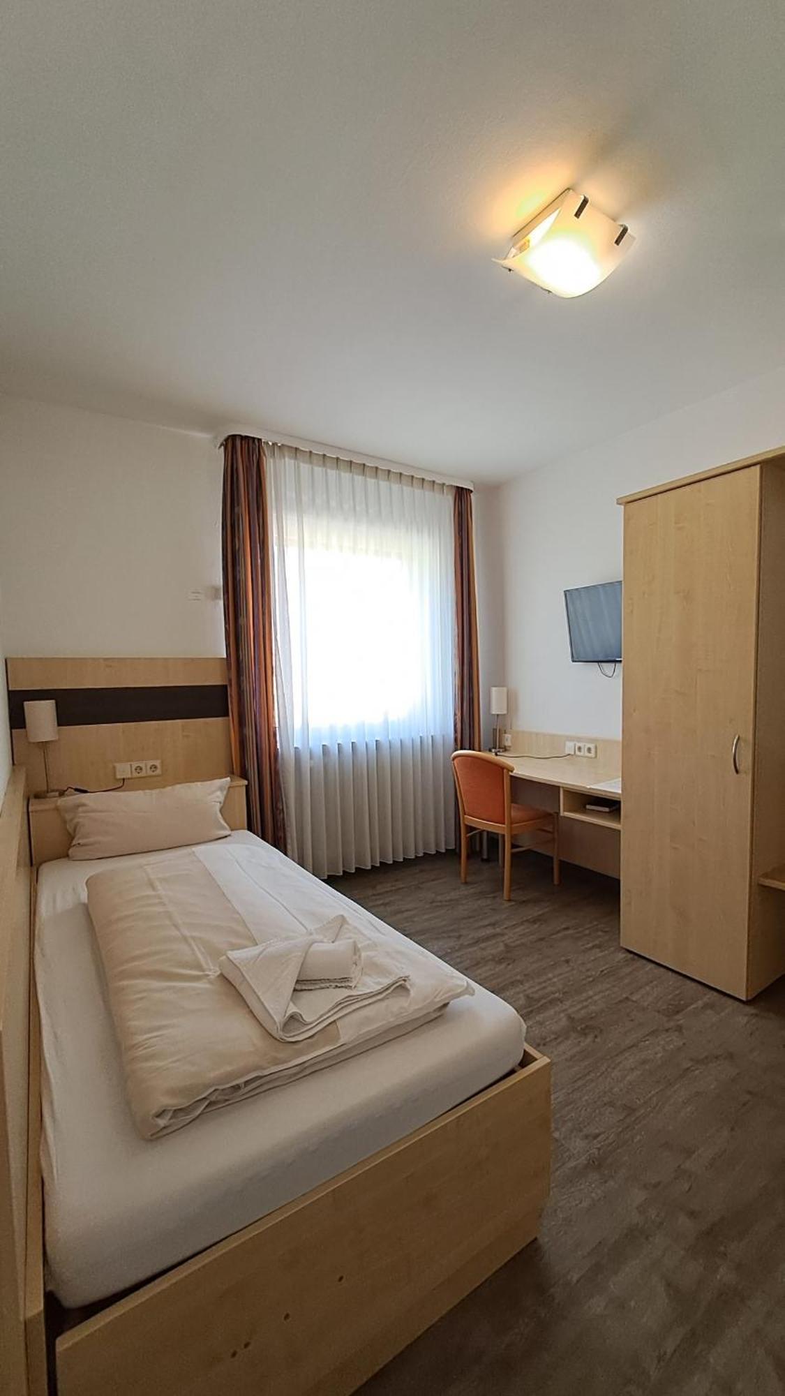 Hotel Central Hauptbahnhof Heidelberg Luaran gambar